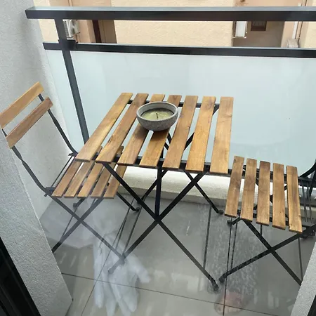 Studio Plage-tout A Pied * Frejus